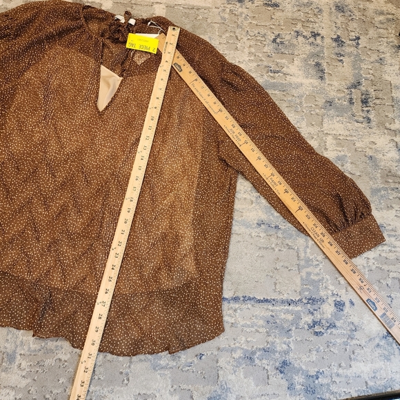 NWT Vince Brown Starry Dot Tie Neck Blouse with camisole. Size XXL. - Picture 13 of 16